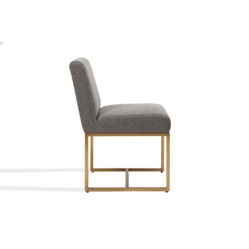 ABIGAIL LOUNGE CHAIR