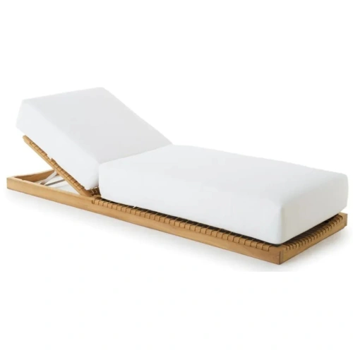 SYNTHESIS LOW SUNLOUNGER IN TEAK AND WAPROLACE