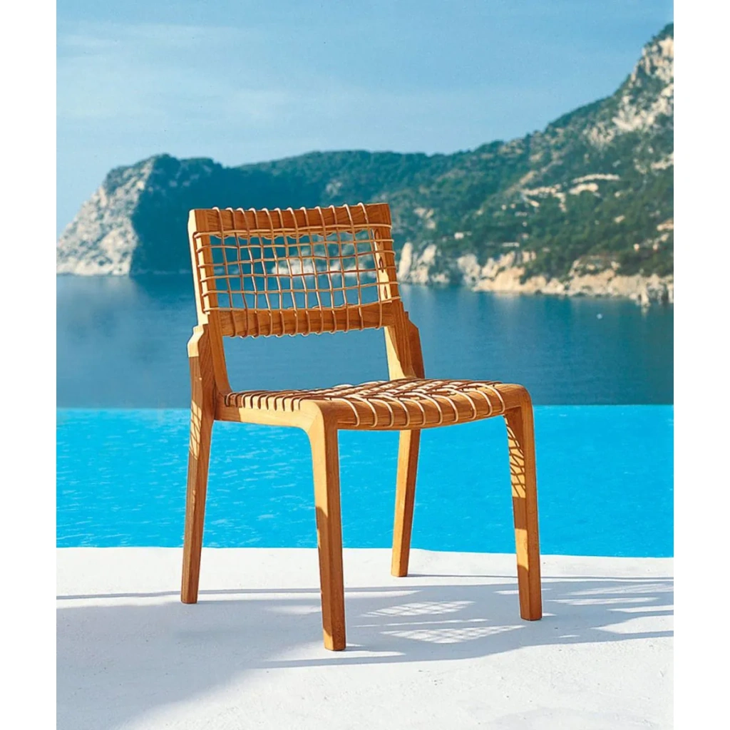 sedia_synthesis_teak_waprolace